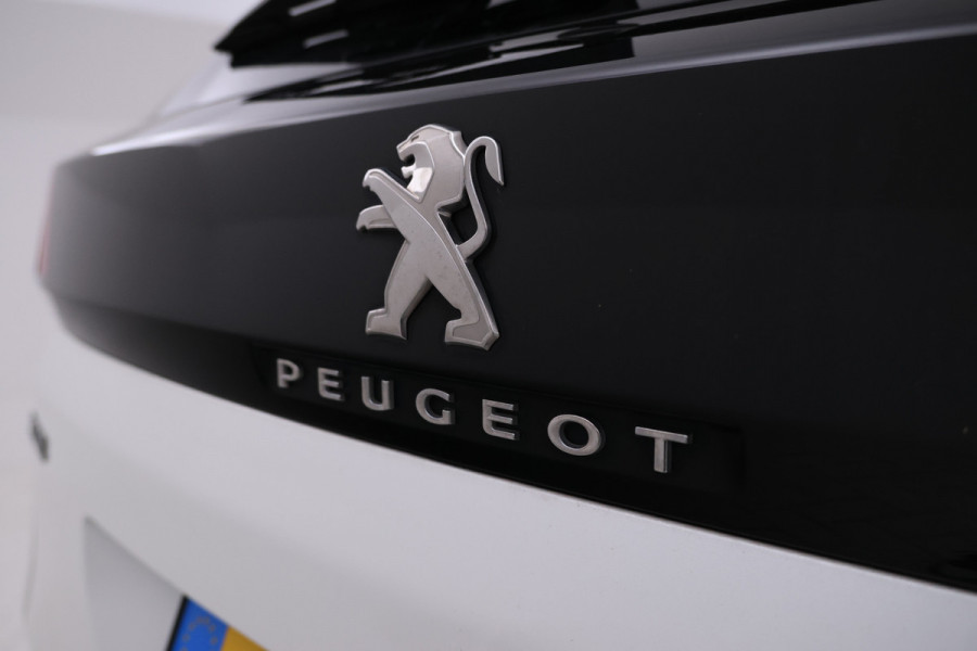 Peugeot 3008 1.2 PureTech GT Line Panorama, leer, climate,