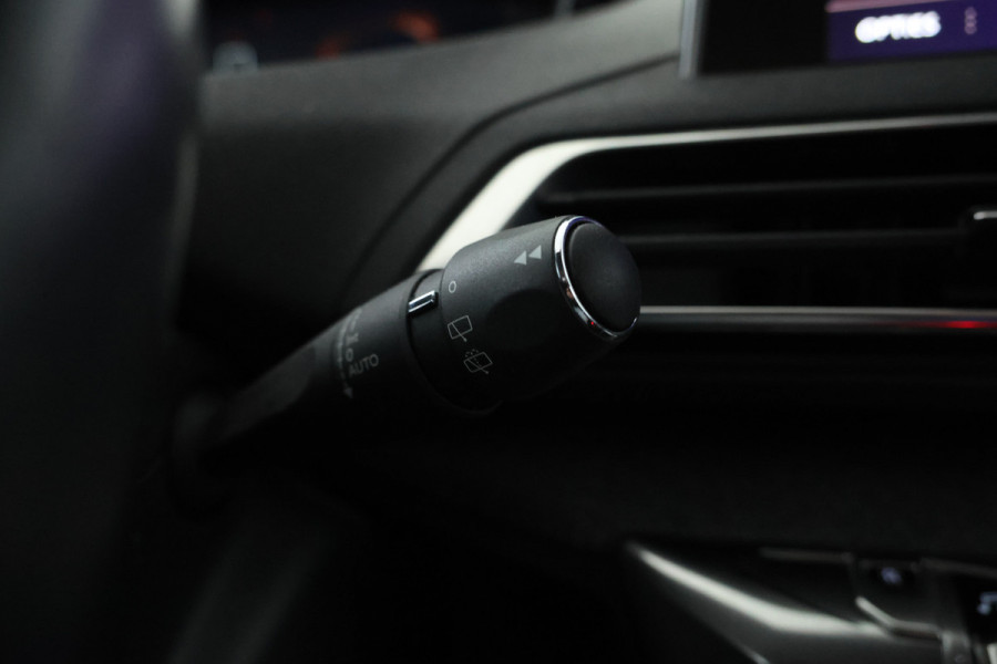 Peugeot 3008 1.2 PureTech GT Line Panorama, leer, climate,