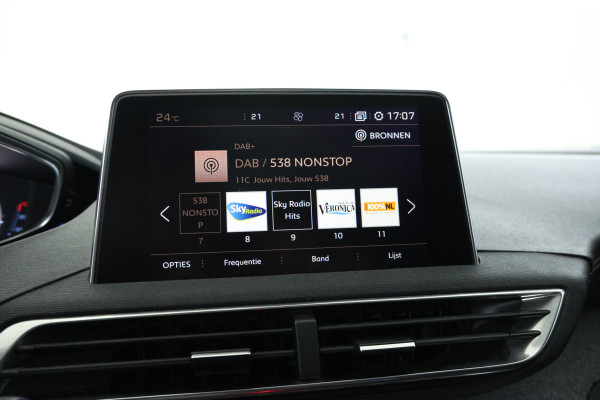 Peugeot 3008 1.2 PureTech GT Line Panorama, leer, climate,