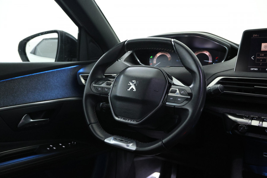 Peugeot 3008 1.2 PureTech GT Line Panorama, leer, climate,