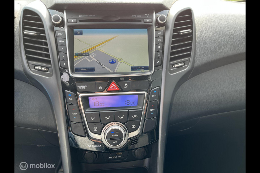 Hyundai i30 1.6 GDi GO! TREKHAAK