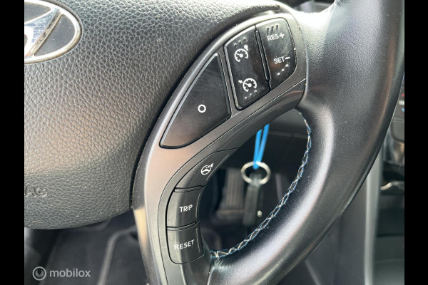 Hyundai i30 1.6 GDi GO! TREKHAAK