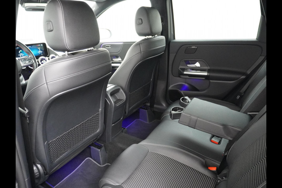 Mercedes-Benz B-Klasse 200 Business Solution AMG VAN: 27.900,- VOOR 25.877,- UW HERFSTVOORDEEL: 2.023,- Leder | Elektrische Kofferbak | Ambilight Sfeerverlichting | Rijklaar geleverd met 12 maanden BOVAG-garantie