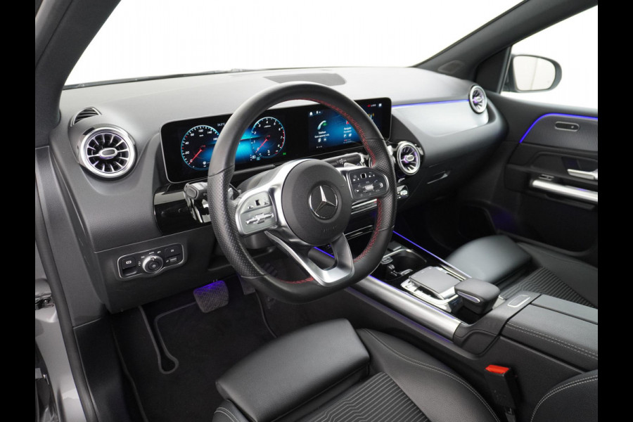 Mercedes-Benz B-Klasse 200 Business Solution AMG VAN: 27.900,- VOOR 25.877,- UW HERFSTVOORDEEL: 2.023,- Leder | Elektrische Kofferbak | Ambilight Sfeerverlichting | Rijklaar geleverd met 12 maanden BOVAG-garantie