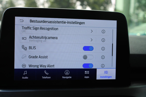 Ford Kuga 2.5 PHEV Titanium | Adaptieve Cruise Control | Voorruitverwarming | Climate Control | Achteruitrijcamera | BLIS | Privacy Glass | DAB | Stoelverwarming | 32DKM!