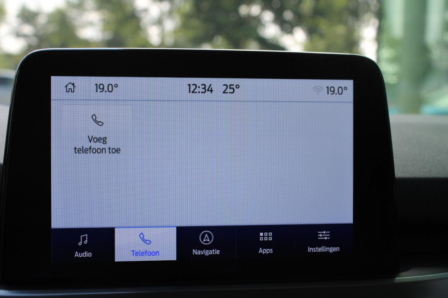 Ford Kuga 2.5 PHEV Titanium | Adaptieve Cruise Control | Voorruitverwarming | Climate Control | Achteruitrijcamera | BLIS | Privacy Glass | DAB | Stoelverwarming | 32DKM!