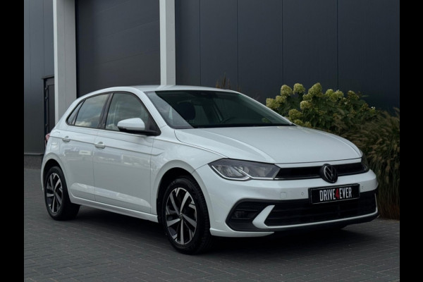 Volkswagen Polo 1.0 TSI Life M2023 NAVI CAMERA CLIMATE SPORTVELGEN CR CONTROL