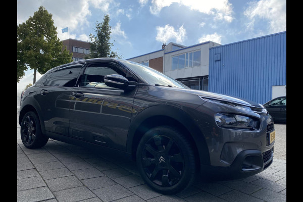 Citroën C4 Cactus 1.2 PureTech Shine - Navigatie / Apple CarPlay I Airco I LED I PDC / Achteruitrij camera I Dealer onderhouden