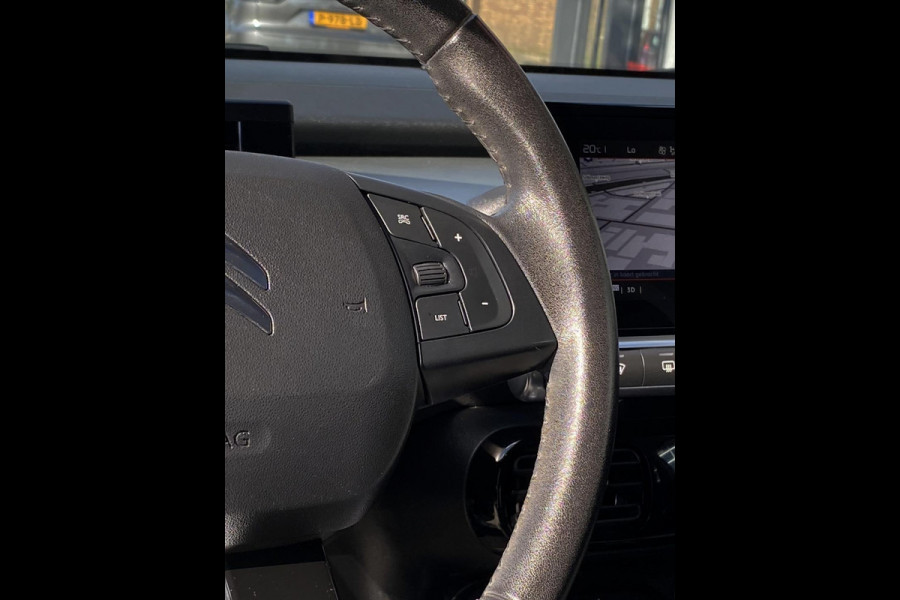 Citroën C4 Cactus 1.2 PureTech Shine - Navigatie / Apple CarPlay I Airco I LED I PDC / Achteruitrij camera I Dealer onderhouden