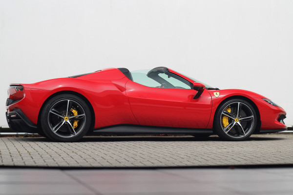 Ferrari 296 GTS 3.0 V6 | NEW | VAT | LIFT | DAYTONA | 360