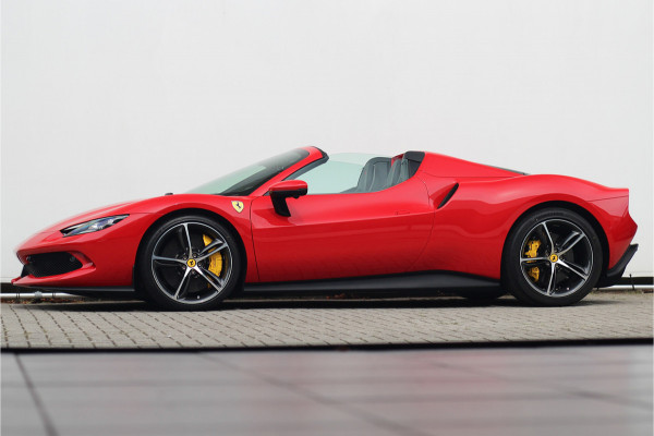 Ferrari 296 GTS 3.0 V6 | NEW | VAT | LIFT | DAYTONA | 360