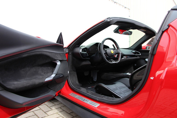 Ferrari 296 GTS 3.0 V6 | NEW | VAT | LIFT | DAYTONA | 360