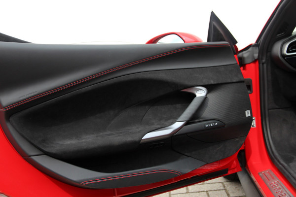 Ferrari 296 GTS 3.0 V6 | NEW | VAT | LIFT | DAYTONA | 360