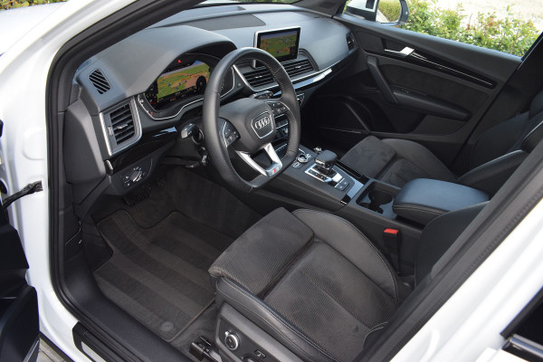 Audi Q5 55 TFSIe Quattro S-line | Luchtvering | Pano | Virtual | B&O