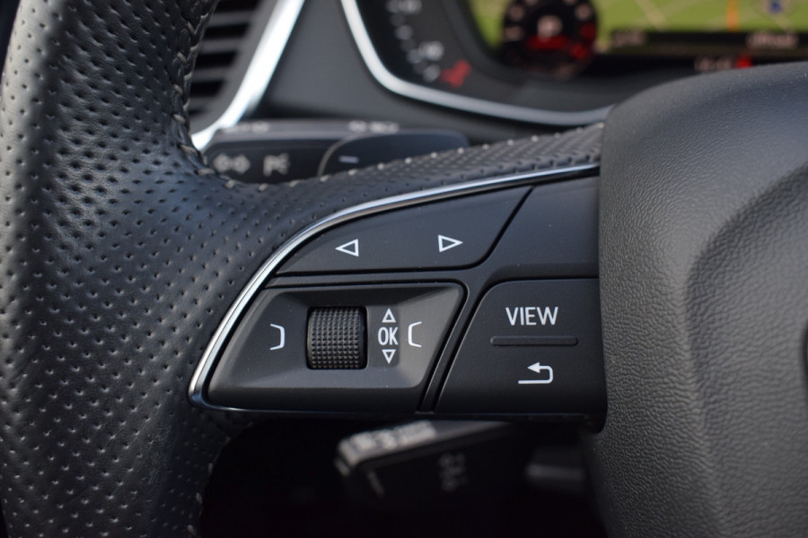 Audi Q5 55 TFSIe Quattro S-line | Luchtvering | Pano | Virtual | B&O