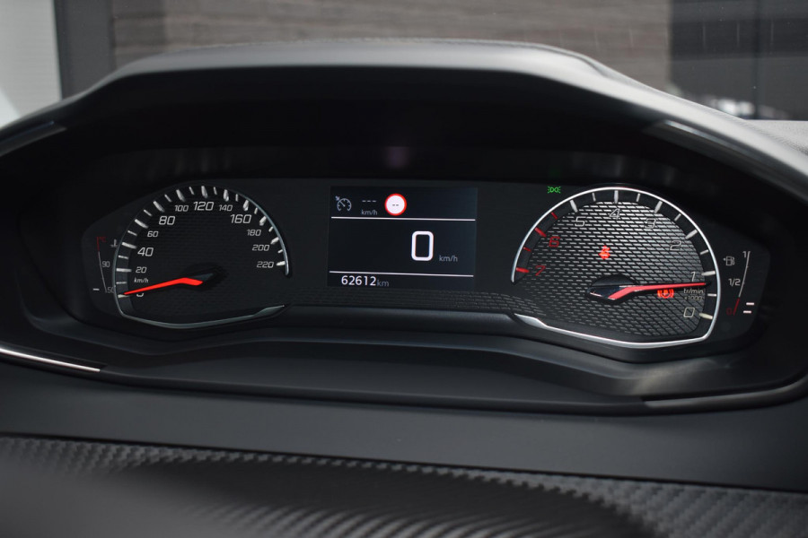 Peugeot 208 1.2 PureTech 100PK Allure Pack | Carplay | Camera | Incl. garantie