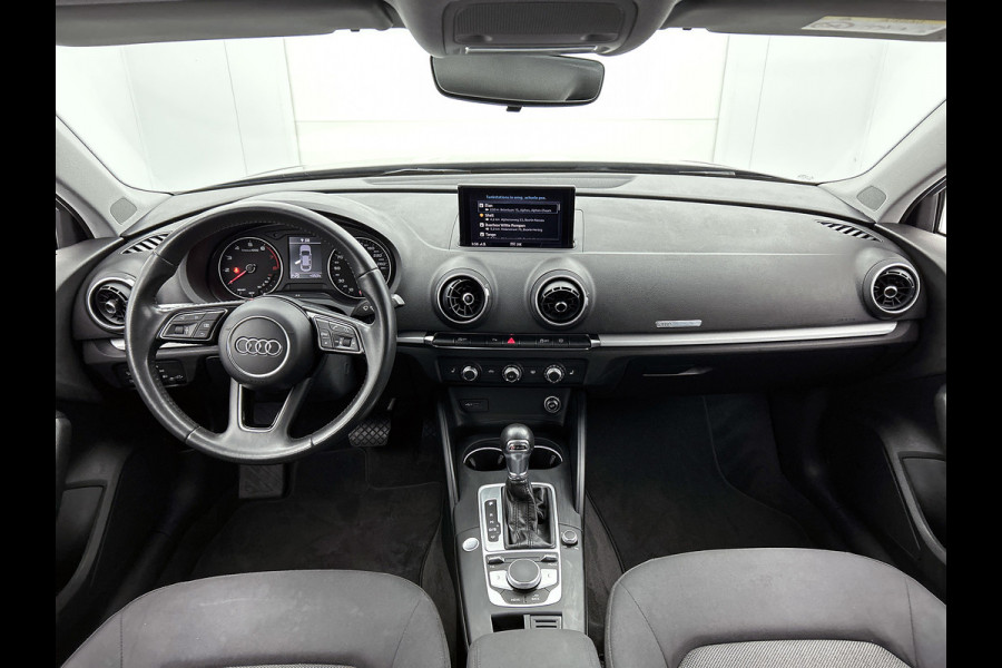 Audi A3 Limousine 1.0 TFSI Sport S Line Edition | StoelverW | Airco | NAVI | Goed onderH | ETC
