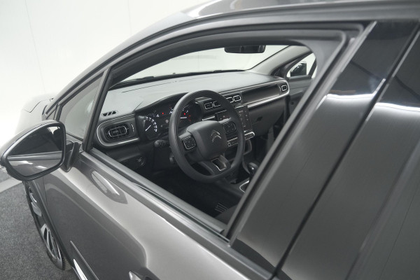 Citroën C3 PureTech 110 EAT6 Max | Apple Carplay | Parkeersensoren | Climate Control | 16 Inch Lichtmetalen Velgen Citroën C3 PureTech 110 EAT6 Max | Apple Carplay | Parkeersensoren | Climate Control | 16 Inch Lichtmetalen Velgen