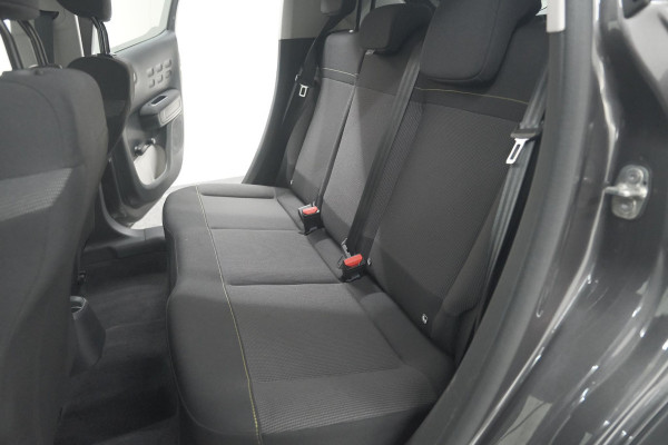 Citroën C3 PureTech 110 EAT6 Max | Apple Carplay | Parkeersensoren | Climate Control | 16 Inch Lichtmetalen Velgen Citroën C3 PureTech 110 EAT6 Max | Apple Carplay | Parkeersensoren | Climate Control | 16 Inch Lichtmetalen Velgen