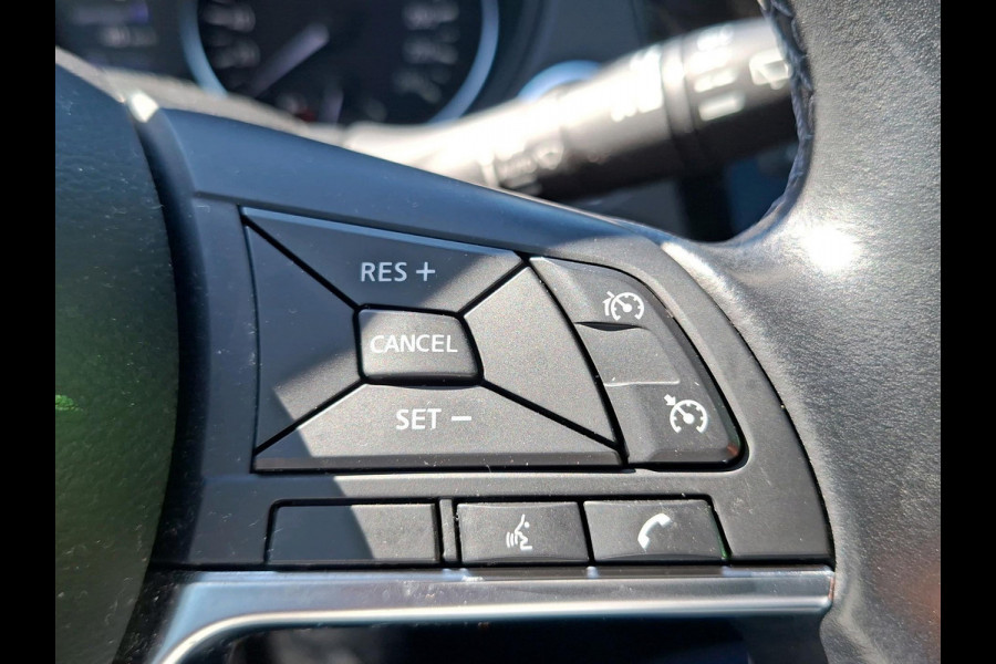 Nissan QASHQAI 1.3 DIG-T N-Connecta design pack