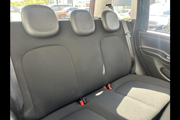 Fiat Panda 1.0 Hybrid RED Cross