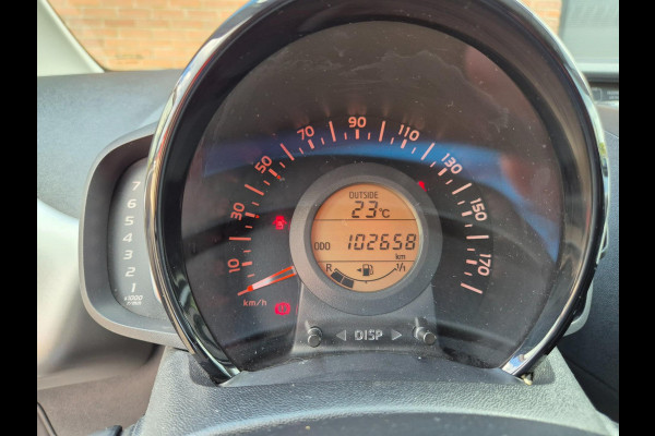 Peugeot 108 1.0 e-VTi Allure Navi, Cam, Keyless, NAP