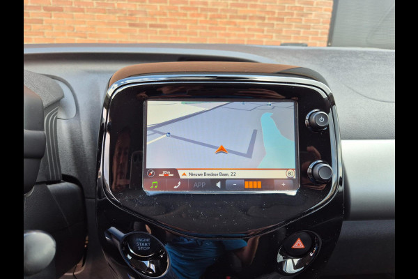 Peugeot 108 1.0 e-VTi Allure Navi, Cam, Keyless, NAP