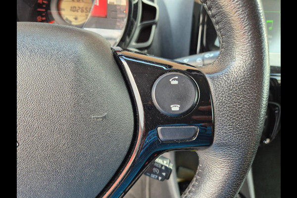 Peugeot 108 1.0 e-VTi Allure Navi, Cam, Keyless, NAP