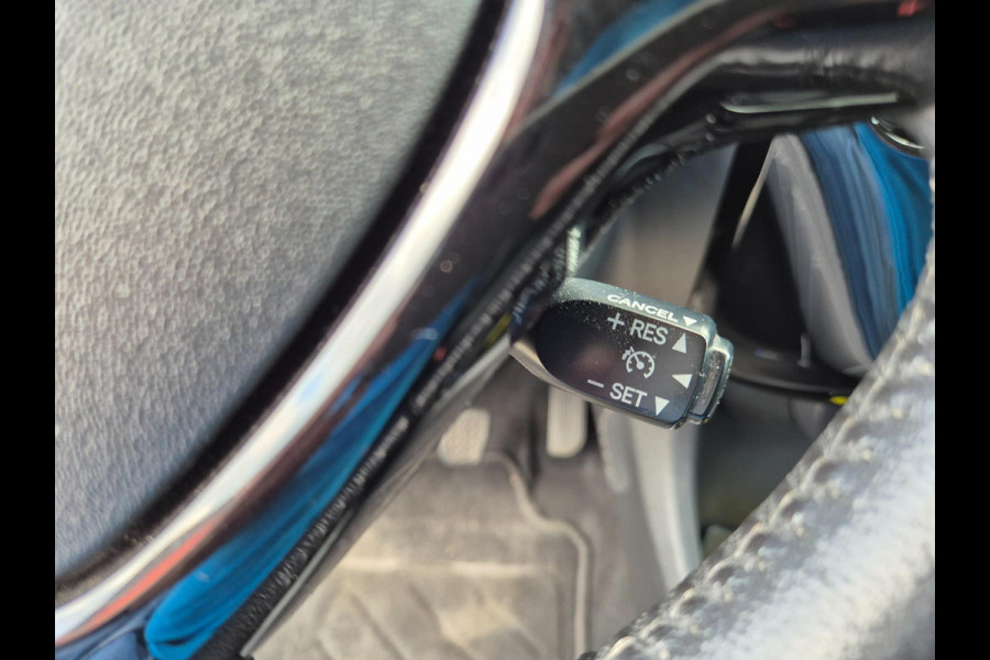 Peugeot 108 1.0 e-VTi Allure Navi, Cam, Keyless, NAP