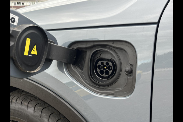 Volvo XC40 1.5 T5 Recharge R-Design 262pk | Parking pack | 1.800 Kg trekgewicht