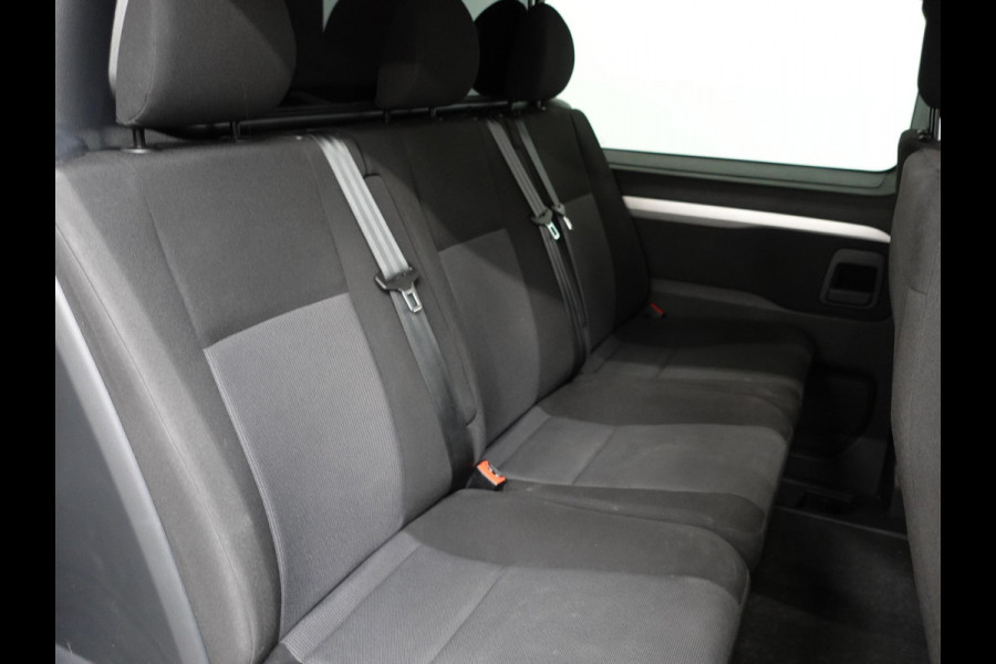 Opel Vivaro 145pk L3H1 Dubbele Cabine Edition Automaat Airco Navi Cruise Control Parkeersensoren Trekhaak