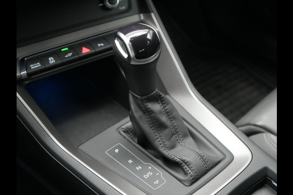 Audi Q3 Sportback 45 TFSI e S Line Plug In Hybrid 245pk Dealer O.H PHEV | Adaptive Cruise | Alcantara Sportstoelen Verwarmd | Bluetooth | Lane Assist | Blis | Sfeerverlichting | Navigatie | Virtual | DAB | 20"LM |