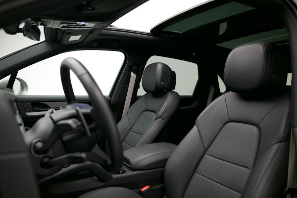Porsche Cayenne 3.0 E-Hybrid |Pano|Krijt|SportChrono|Dodehoek|