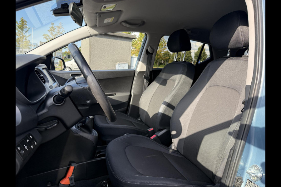 Hyundai i10 1.0i i-Premium 1e Eigenaar,Dealer Onderhouden,Navi,Stoelverw,Stuurverw,Clima,Cruise,Lm velgen,N.A.P,Apk tot 04-2026