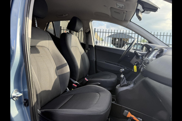 Hyundai i10 1.0i i-Premium 1e Eigenaar,Dealer Onderhouden,Navi,Stoelverw,Stuurverw,Clima,Cruise,Lm velgen,N.A.P,Apk tot 04-2026