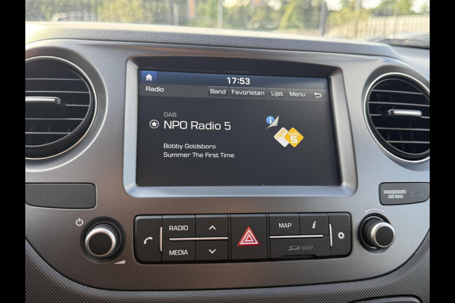 Hyundai i10 1.0i i-Premium 1e Eigenaar,Dealer Onderhouden,Navi,Stoelverw,Stuurverw,Clima,Cruise,Lm velgen,N.A.P,Apk tot 04-2026