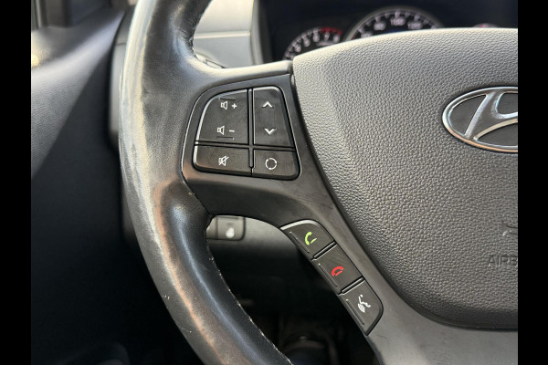 Hyundai i10 1.0i i-Premium 1e Eigenaar,Dealer Onderhouden,Navi,Stoelverw,Stuurverw,Clima,Cruise,Lm velgen,N.A.P,Apk tot 04-2026