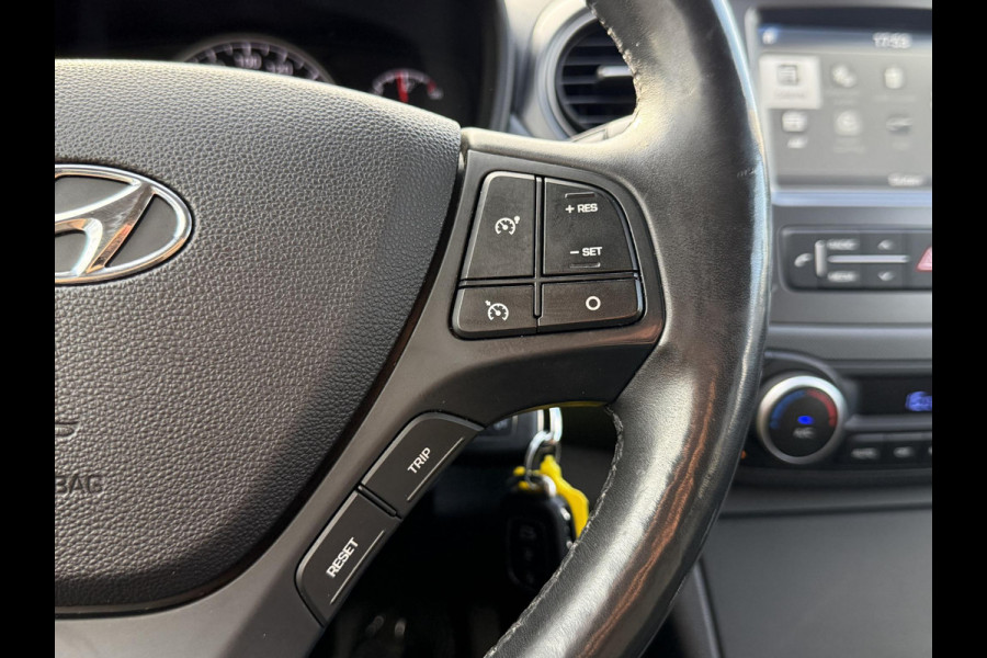 Hyundai i10 1.0i i-Premium 1e Eigenaar,Dealer Onderhouden,Navi,Stoelverw,Stuurverw,Clima,Cruise,Lm velgen,N.A.P,Apk tot 04-2026