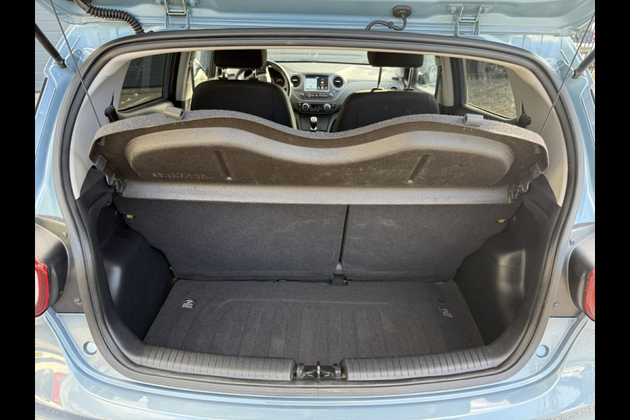 Hyundai i10 1.0i i-Premium 1e Eigenaar,Dealer Onderhouden,Navi,Stoelverw,Stuurverw,Clima,Cruise,Lm velgen,N.A.P,Apk tot 04-2026