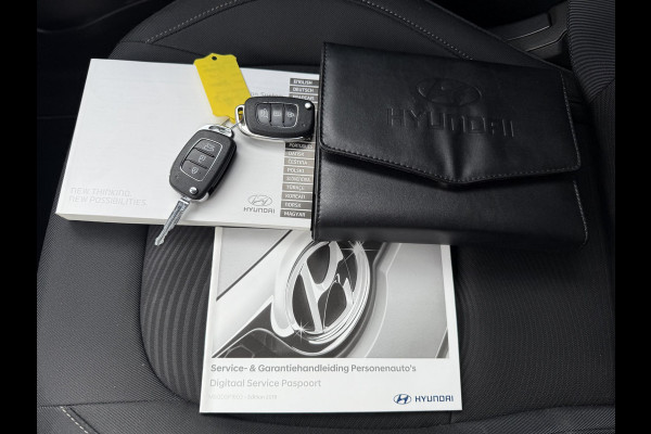 Hyundai i10 1.0i i-Premium 1e Eigenaar,Dealer Onderhouden,Navi,Stoelverw,Stuurverw,Clima,Cruise,Lm velgen,N.A.P,Apk tot 04-2026