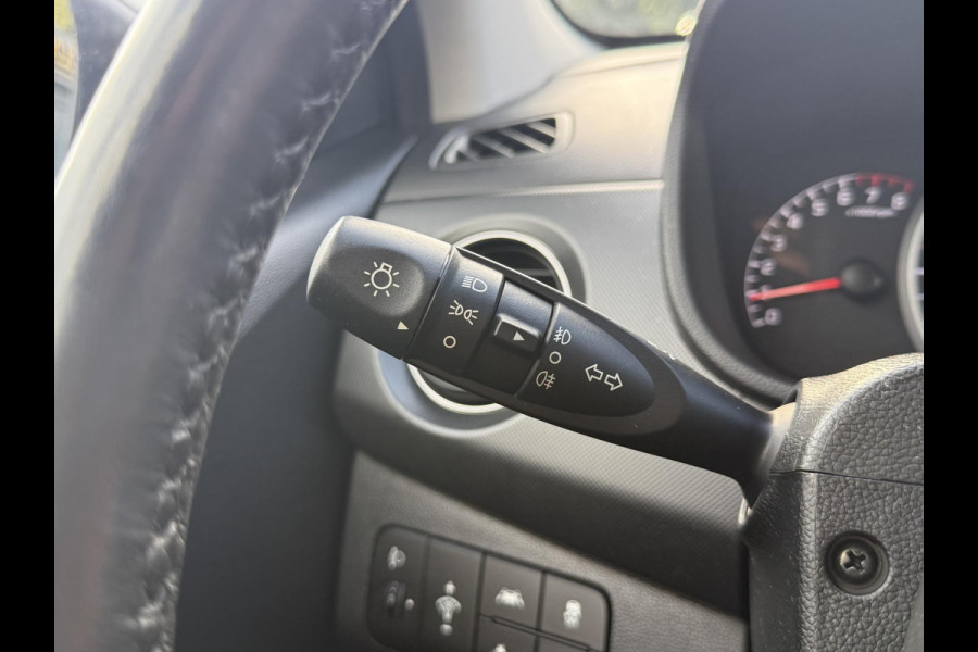 Hyundai i10 1.0i i-Premium 1e Eigenaar,Dealer Onderhouden,Navi,Stoelverw,Stuurverw,Clima,Cruise,Lm velgen,N.A.P,Apk tot 04-2026