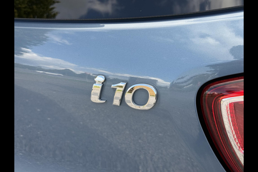 Hyundai i10 1.0i i-Premium 1e Eigenaar,Dealer Onderhouden,Navi,Stoelverw,Stuurverw,Clima,Cruise,Lm velgen,N.A.P,Apk tot 04-2026