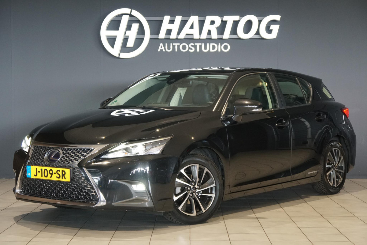 Lexus CT 200h Luxury Line + MARK & LEVINSON / GROOT SCHERM / CAMERA / MEMORY