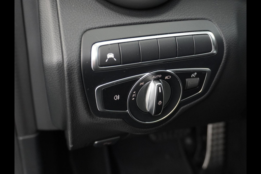 Mercedes-Benz C-Klasse Estate 300 e Advantage Pack AMG PHEV PLUG-IN HYBRIDE | ADAPTIEVE CRUISE CONTROL | BURMESTER AUDIO | PANORAMADAK | LEDER/ALCANTARA | FULL OPTIONS | RIJKLAAR MET 12 MAANDEN BOVAG GARANTIE