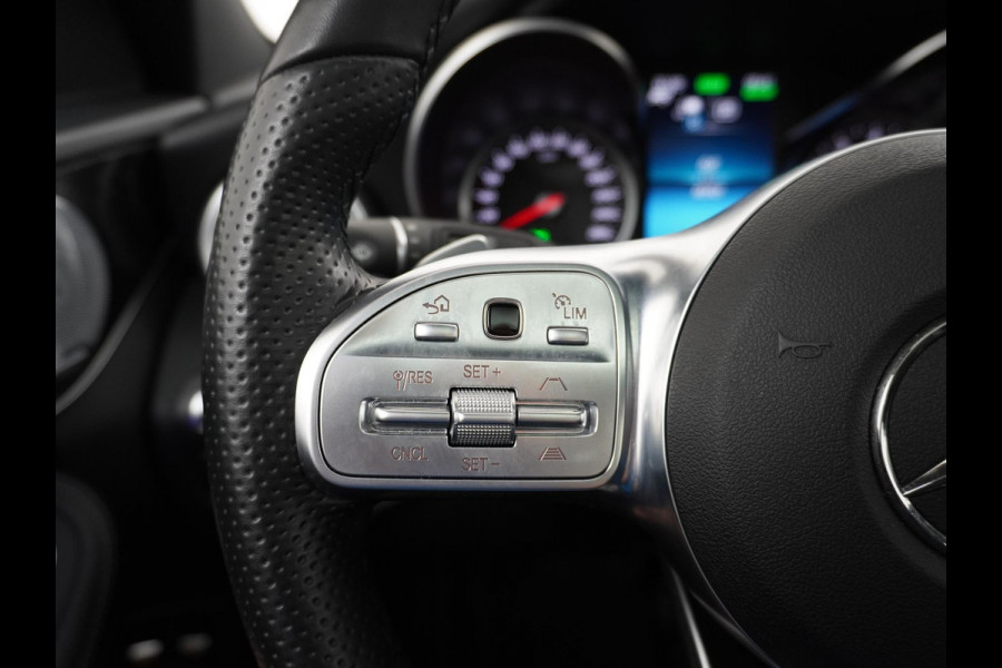 Mercedes-Benz C-Klasse Estate 300 e Advantage Pack AMG PHEV PLUG-IN HYBRIDE | ADAPTIEVE CRUISE CONTROL | BURMESTER AUDIO | PANORAMADAK | LEDER/ALCANTARA | FULL OPTIONS | RIJKLAAR MET 12 MAANDEN BOVAG GARANTIE