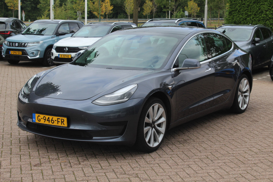 Tesla Model 3 Standard RWD Plus 60 kWh / Autopilot 2.5 / Panoramadak / Camera / Premium Audio / 19'' / Leder