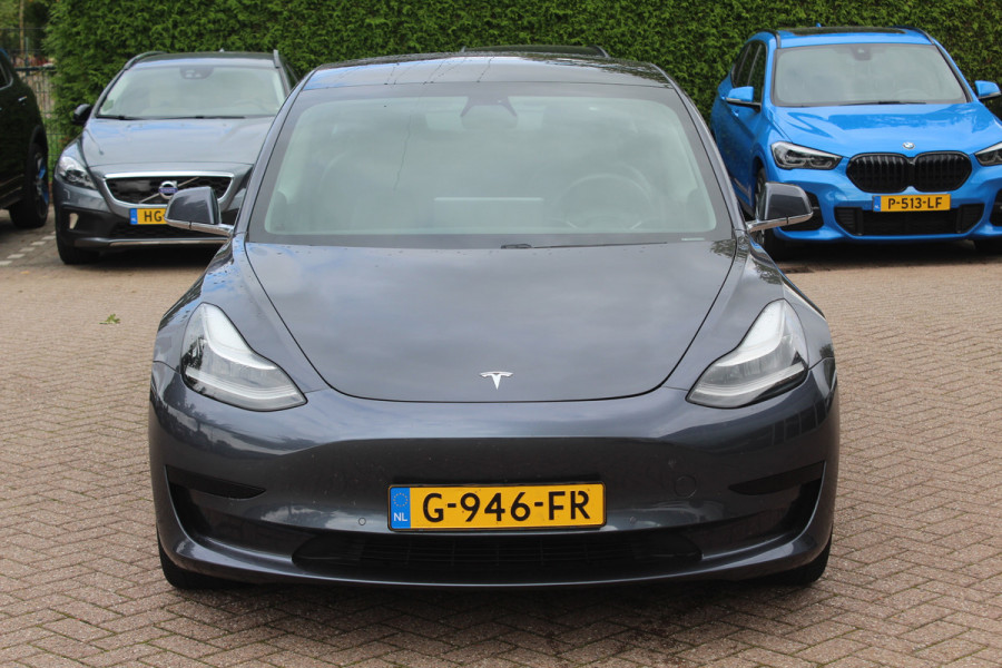 Tesla Model 3 Standard RWD Plus 60 kWh / Autopilot 2.5 / Panoramadak / Camera / Premium Audio / 19'' / Leder