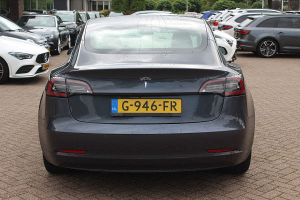 Tesla Model 3 Standard RWD Plus 60 kWh / Autopilot 2.5 / Panoramadak / Camera / Premium Audio / 19'' / Leder
