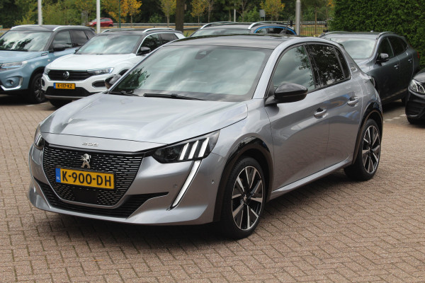 Peugeot 208 1.2 PureTech GT-Line / Panoramadak / Camera / Navigatie / 17'' / Half leder / Dodehoek / Cruise Control