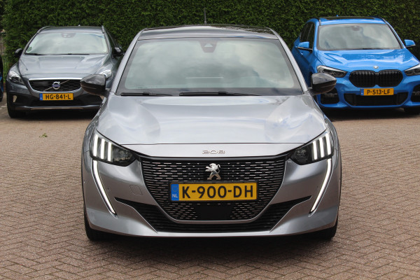 Peugeot 208 1.2 PureTech GT-Line / Panoramadak / Camera / Navigatie / 17'' / Half leder / Dodehoek / Cruise Control